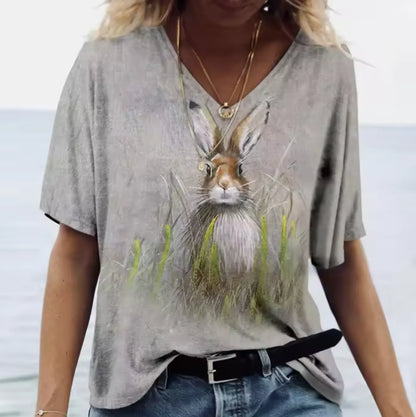Elegantly Styled T-Shirt for Everyday Wear