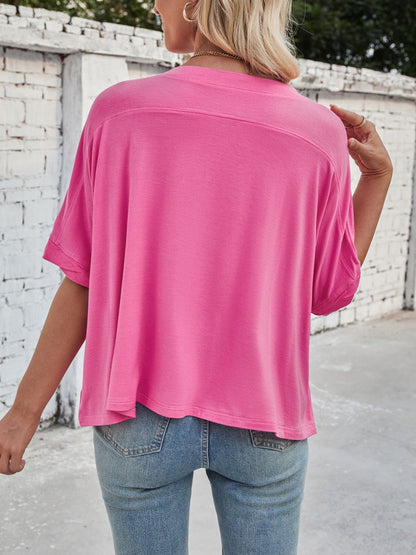 Beautifully Crafted T-Shirt in a Classic Style