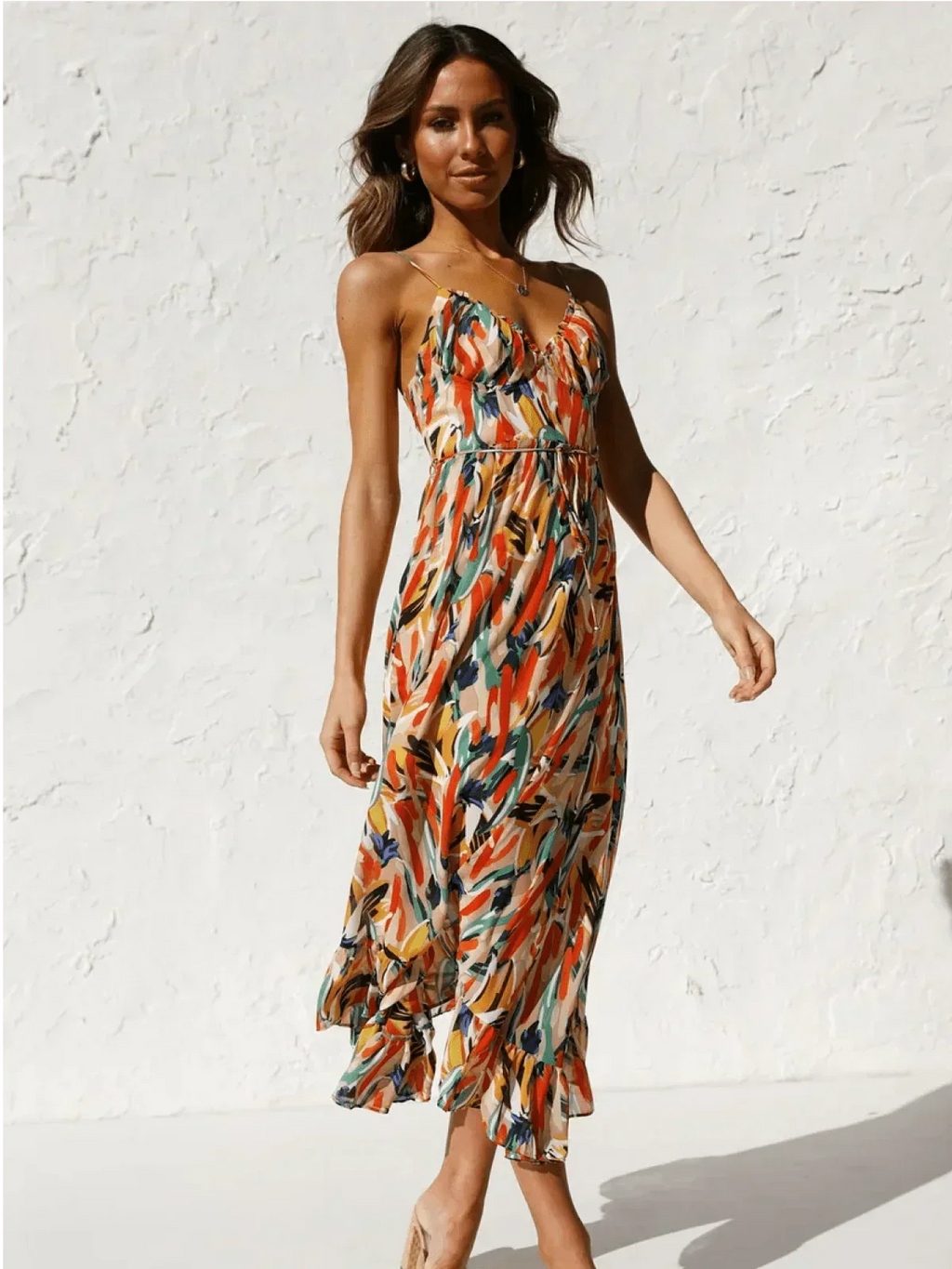 Gracefully Styled Dress for Any Occasion