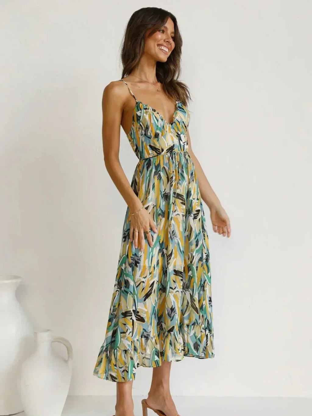 Gracefully Styled Dress for Any Occasion