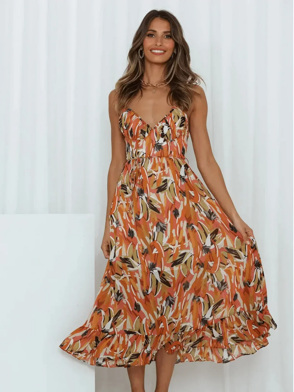 Gracefully Styled Dress for Any Occasion
