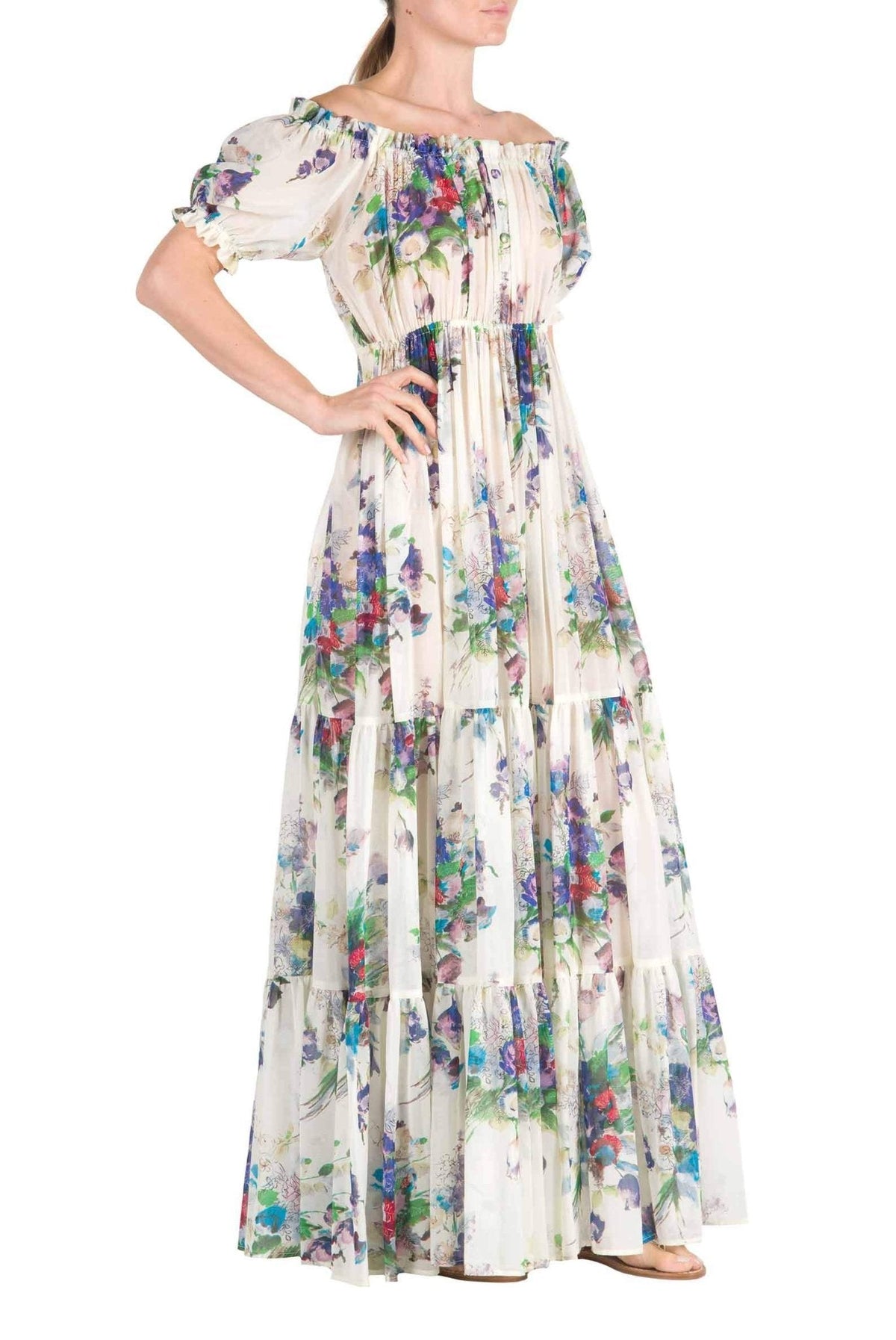 Beautifully Crafted Dress in a Classic Style