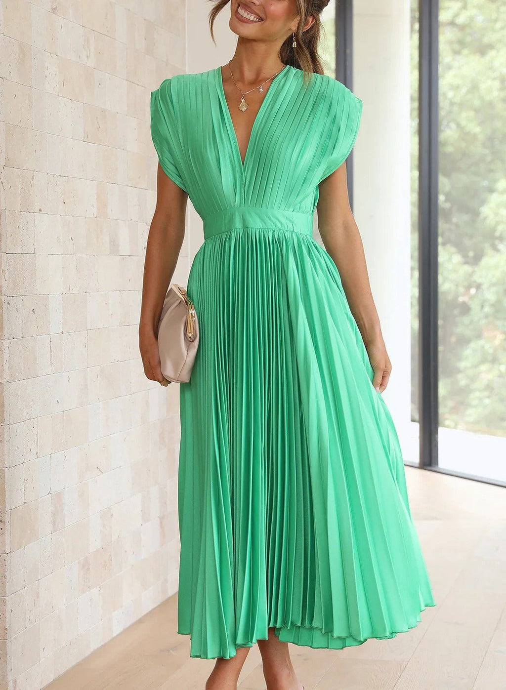 Sophisticated Dress with a Clean Classic Look
