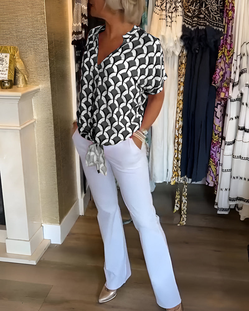 Classic Vintage Shirt with a Flattering Fit