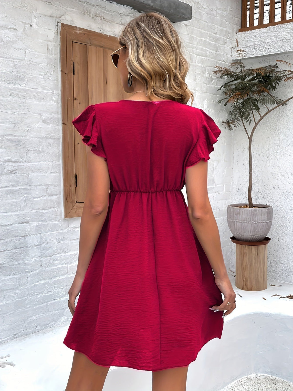 Polished Dress with an Effortless Classic Look