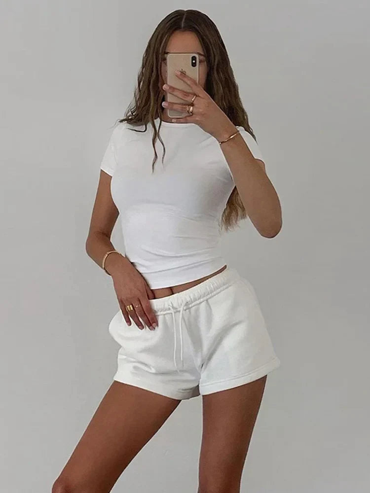 Well Tailored Shirt with a Graceful Silhouette