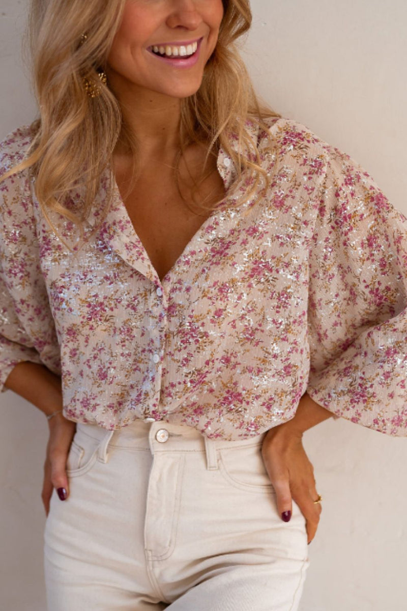 Sophisticated Shirt with a Clean Classic Look