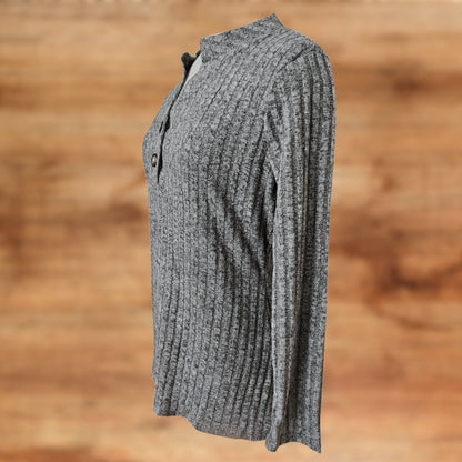 Beautifully Crafted T-Shirt in a Classic Style