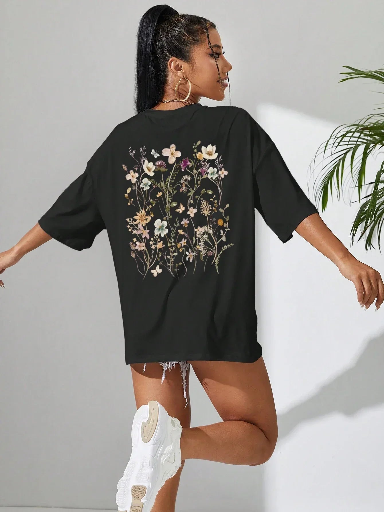 Classic Vintage & Enduringly Stylish T-Shirt