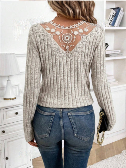 Beautifully Crafted T-Shirt in a Classic Style