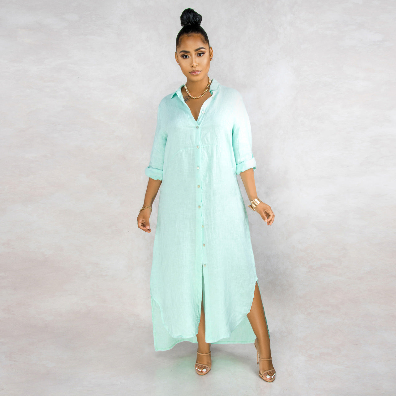 Well Tailored Shirt with a Graceful Silhouette