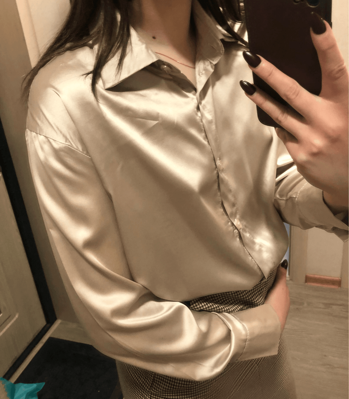 Sophisticated Blouse with a Clean Classic Look