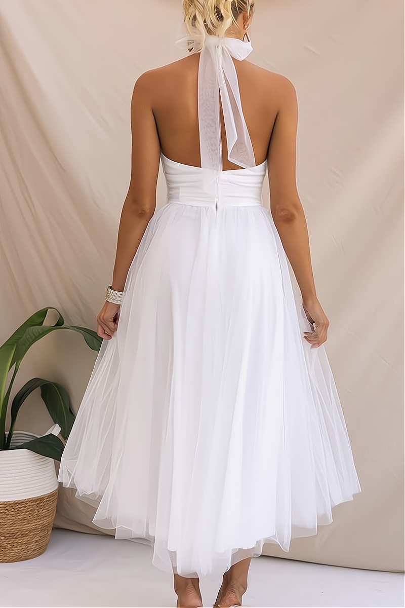 Classic Vintage & Enduringly Stylish Dress