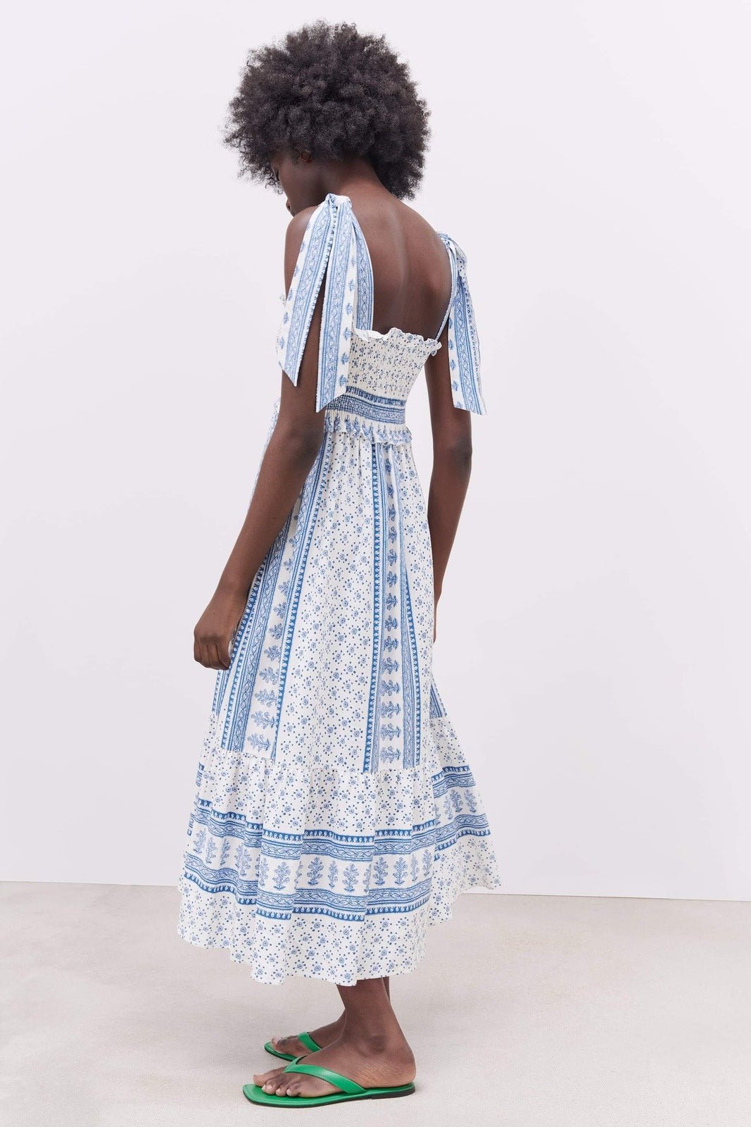 Polished Dress with an Effortless Classic Look