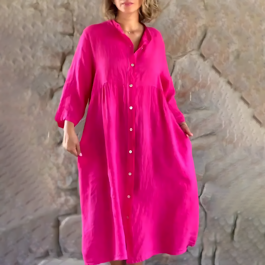 Beautifully Finished Dress in a Timeless Design