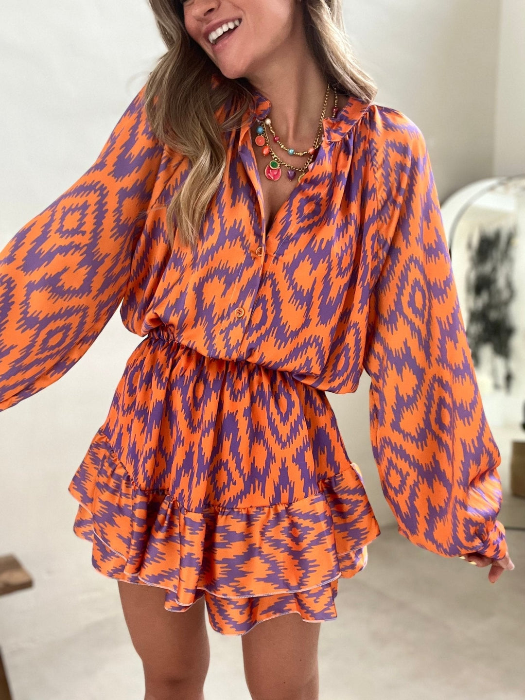Well Tailored Dress with a Graceful Silhouette