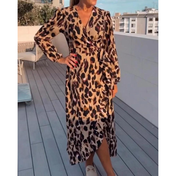 Beautifully Balanced Dress with Timeless Character