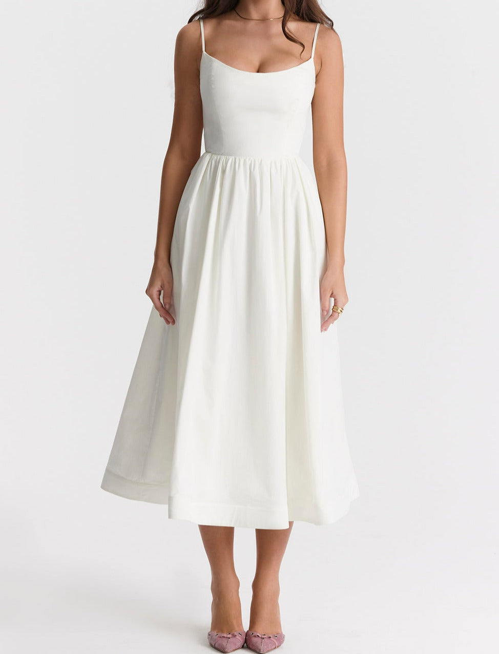 Classic Vintage Dress with a Flattering Fit