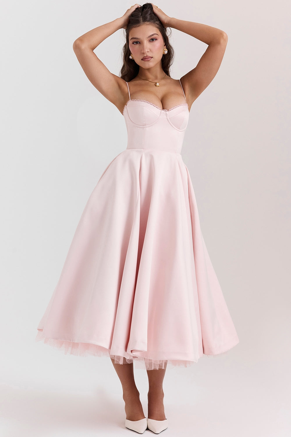 Classic Vintage Dress with a Flattering Fit