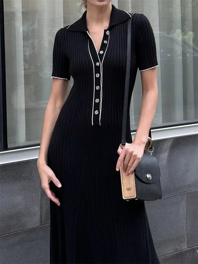 Polished Dress with an Effortless Classic Look