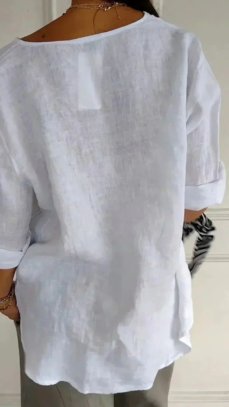 Sophisticated Blouse with a Clean Classic Look