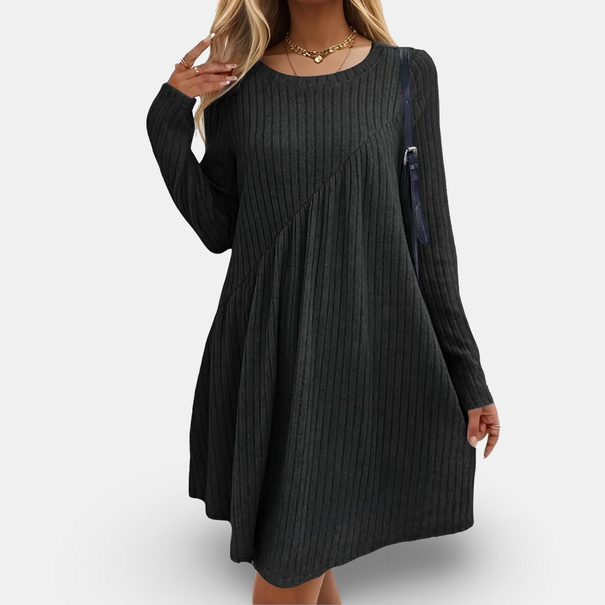 Effortlessly Elegant Dress with a Timeless Design