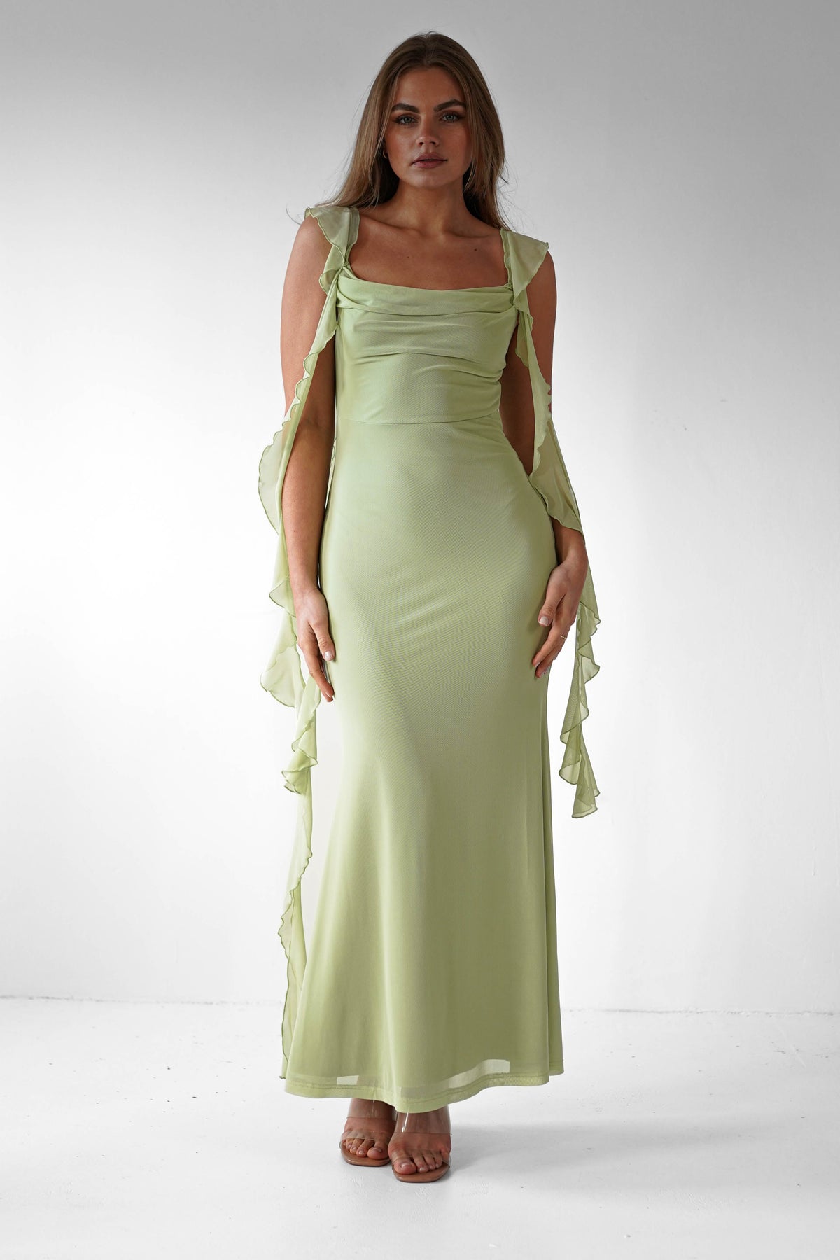 Gracefully Styled Dress for Any Occasion