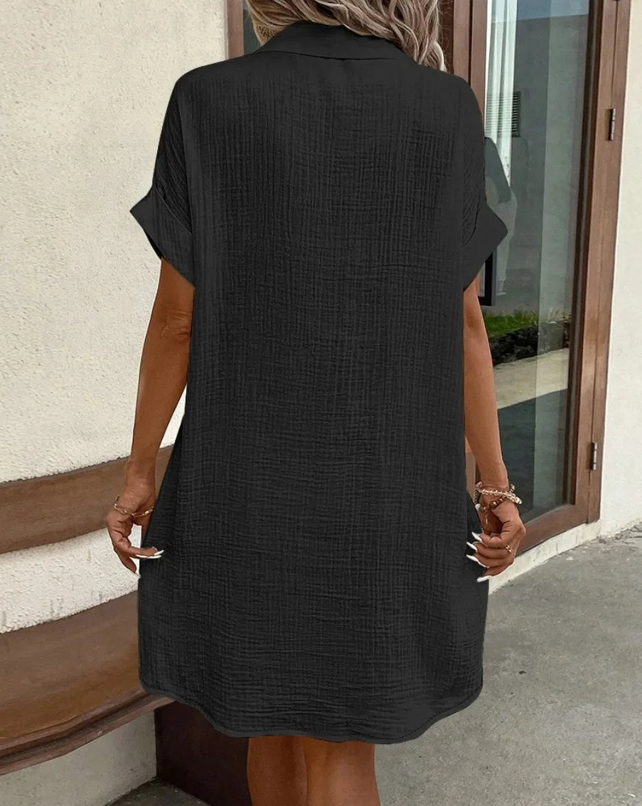 Effortlessly Elegant Dress with a Timeless Design