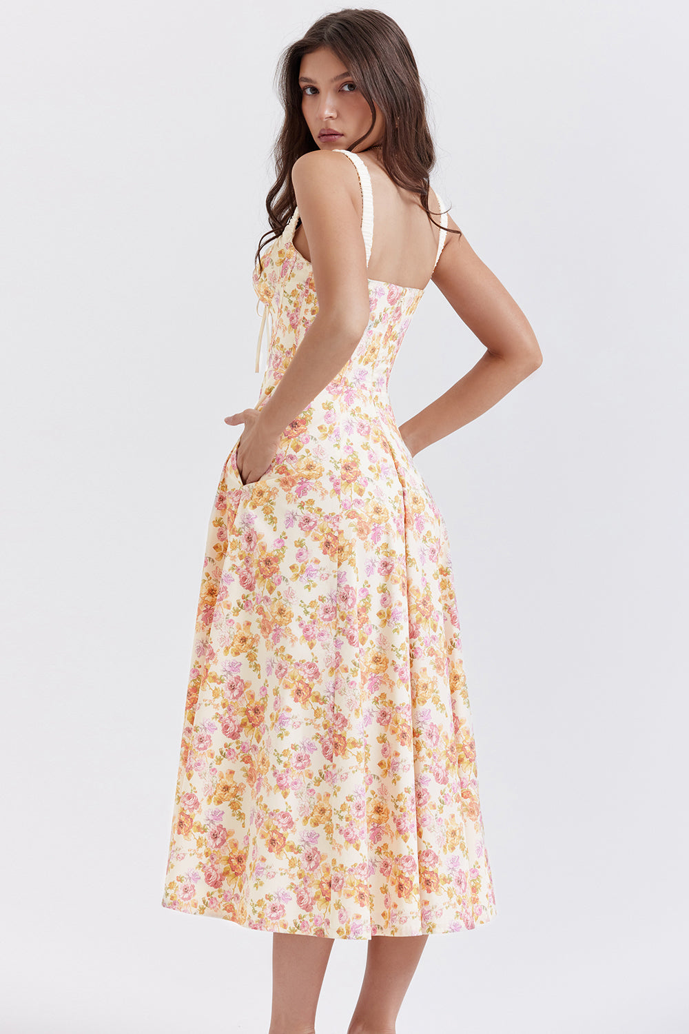Polished Dress with an Effortless Classic Look