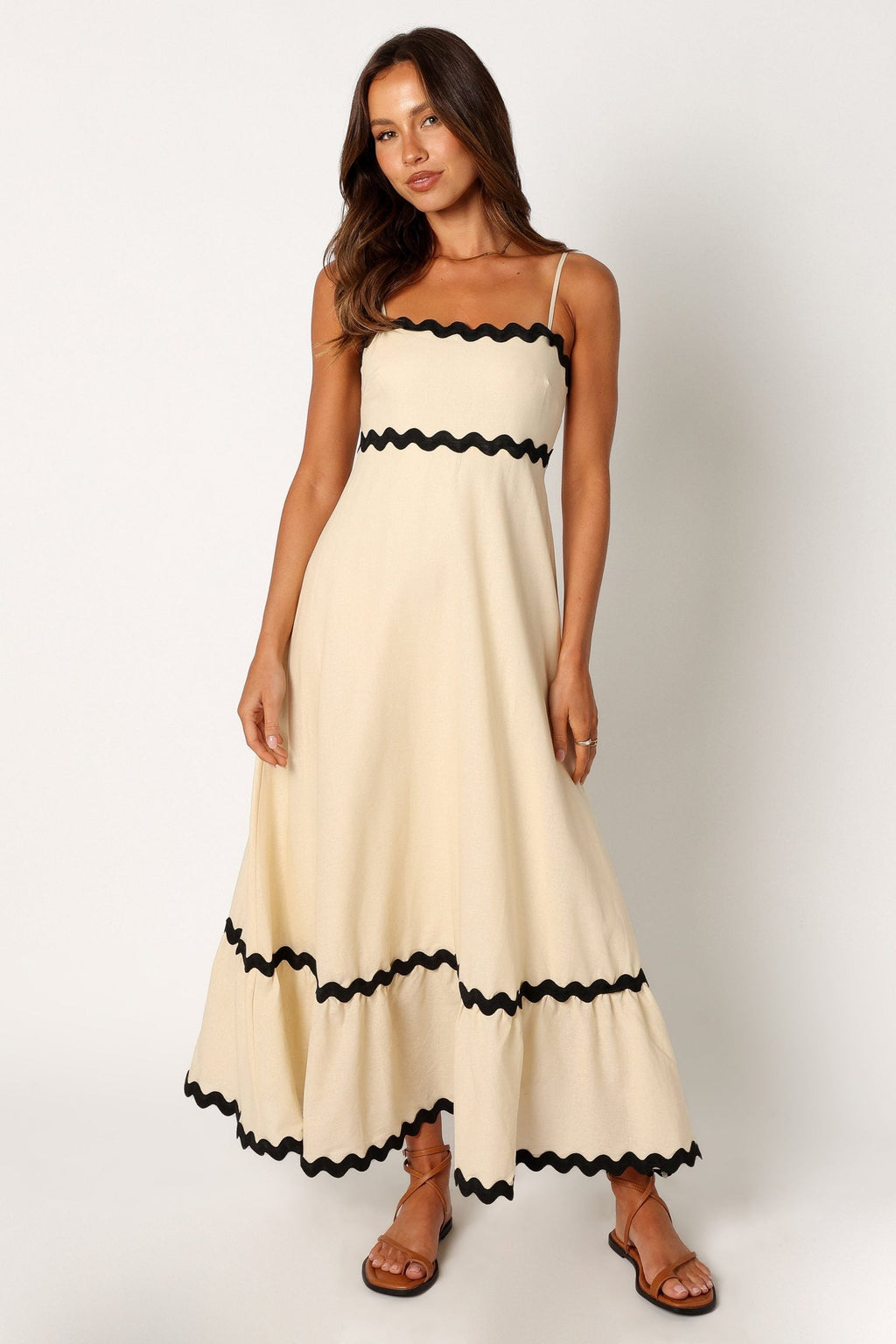 Sophisticated Dress with a Clean Classic Look