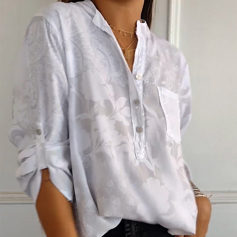 Sophisticated Blouse with a Clean Classic Look