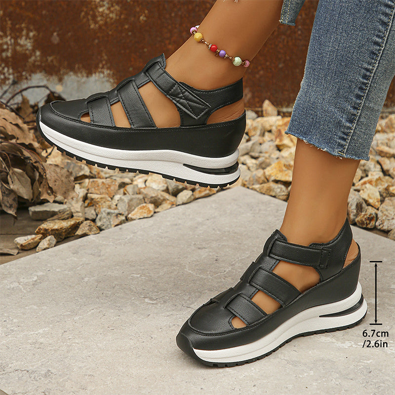 Chic Orthopedic Sandals with Unique Design