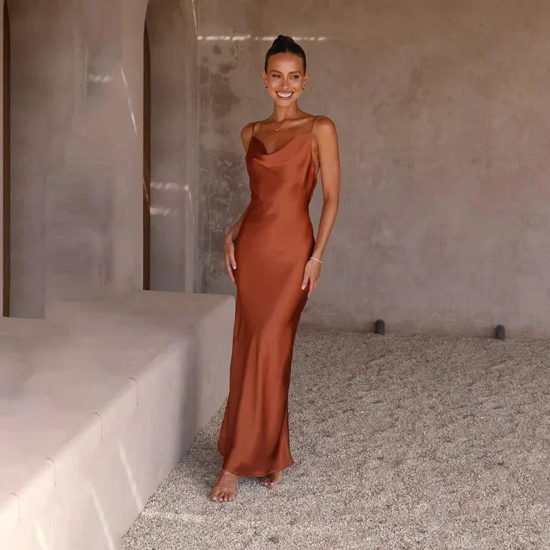 Sophisticated Dress with a Clean Classic Look