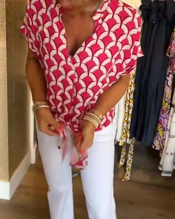 Elegantly Styled Blouse for Everyday Wear
