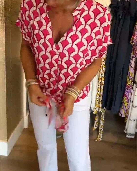 Sophisticated Blouse with a Clean Classic Look