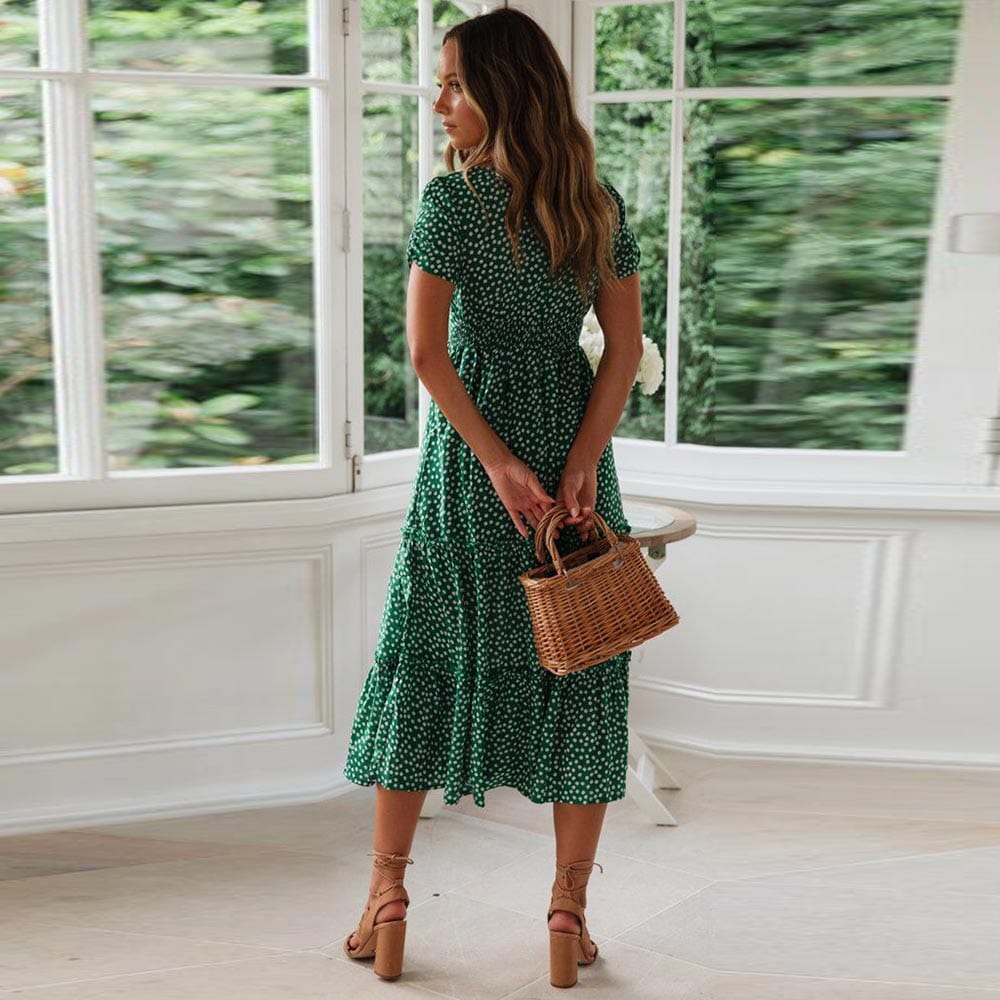 Polished Dress with an Effortless Classic Look