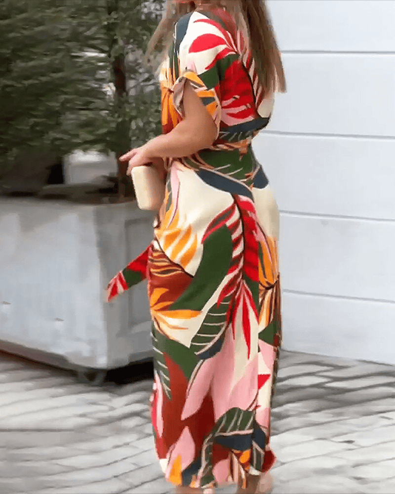 Polished Dress with an Effortless Classic Look